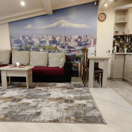 Lily'S Apartment Yerevan Luaran gambar